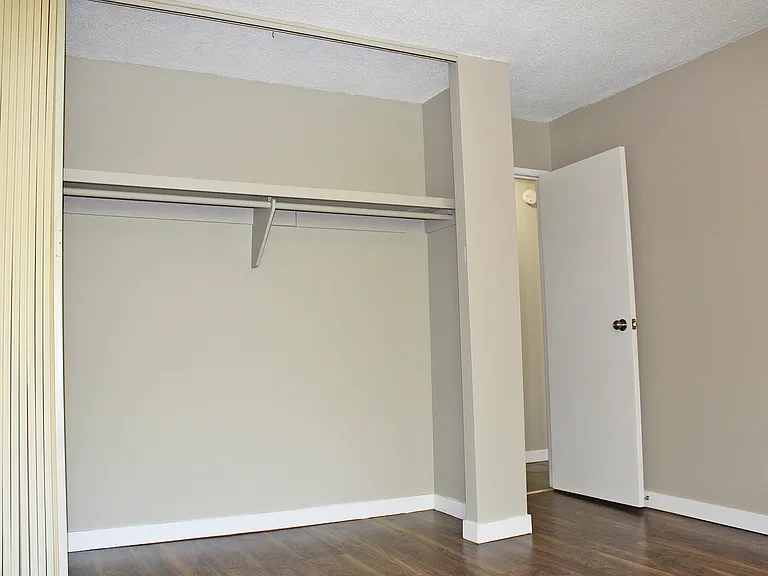 11820 101st St NW — Photo 13
