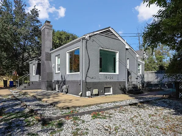 4601 Hunt Ave, Chevy Chase, MD 20815