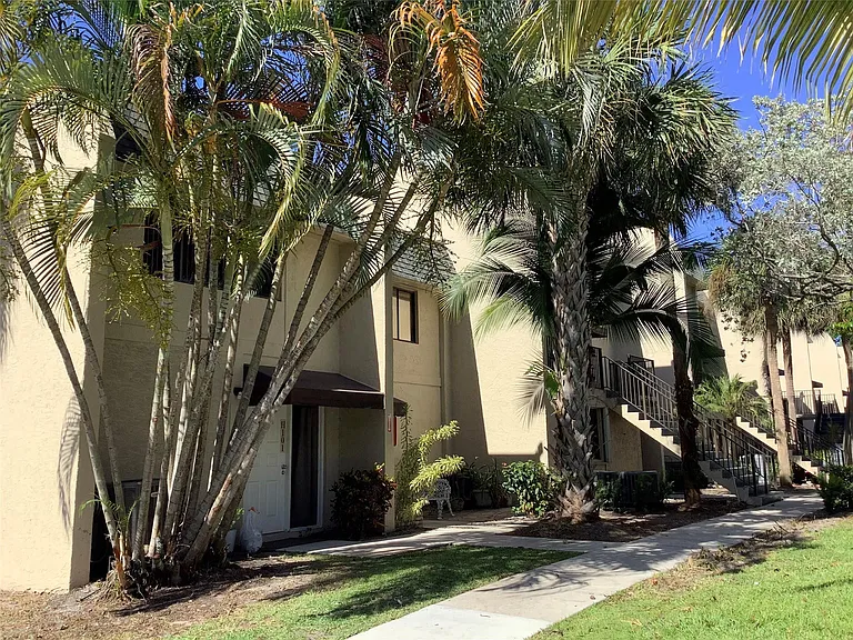 65 Deer Creek Rd #H102 — Photo 1