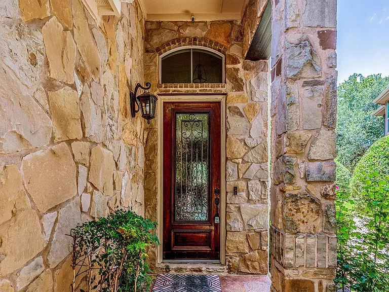 7320 Colina Vista Loop #B — Photo 5