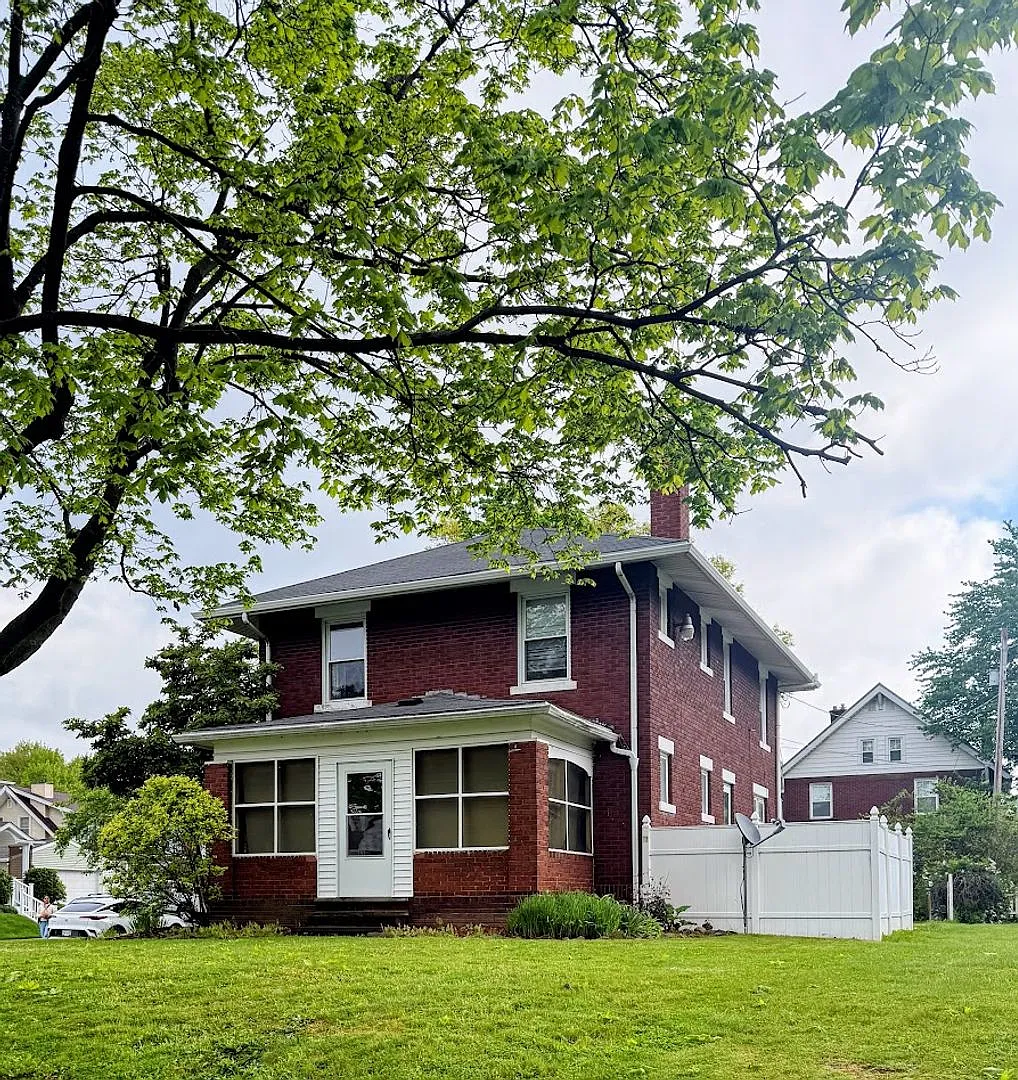 Building Photo - 1446 Ridge Rd NW