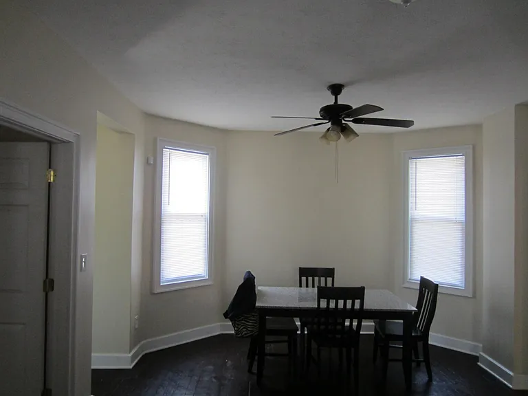 1654 Holmden Ave #DOWN — Photo 5