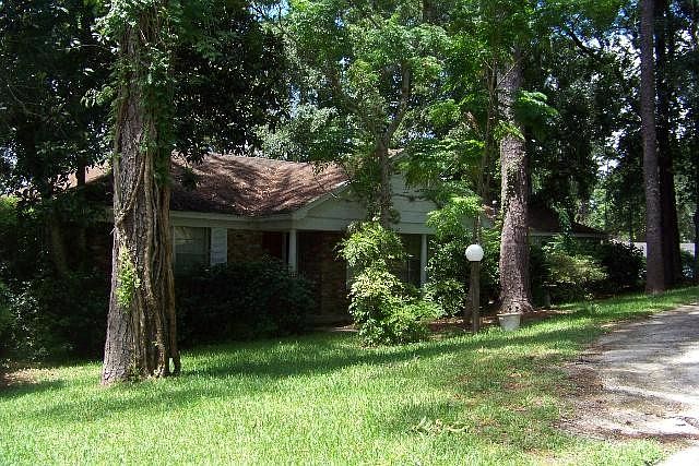 2nd image of 830 NW 52nd Ter