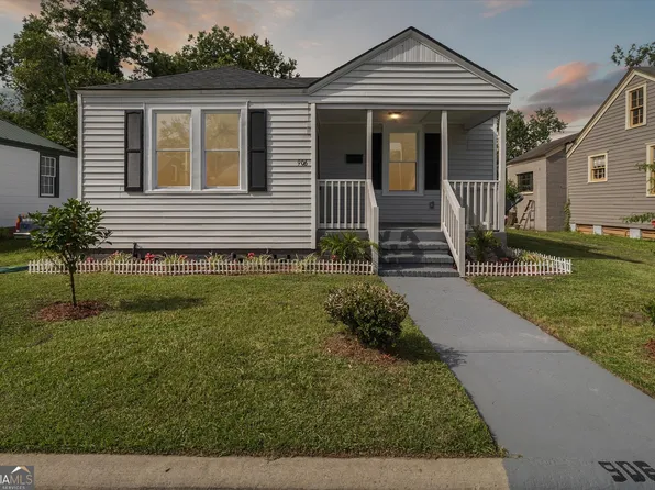 906 Hamilton Ct, Savannah, GA 31401