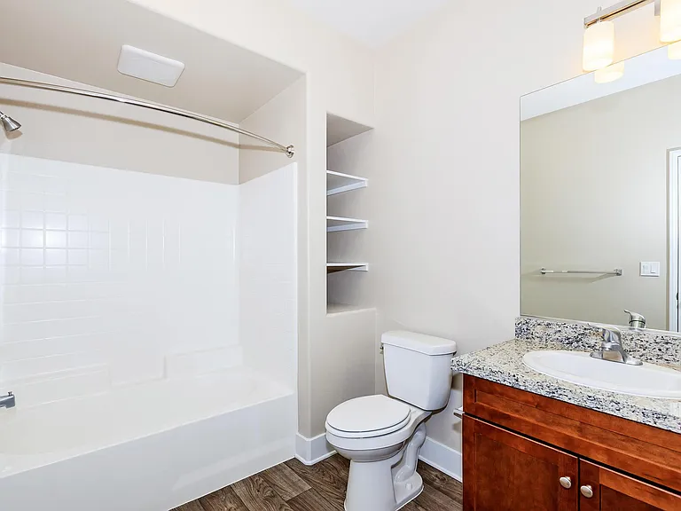 Sendero Gateway Apartment Homes — Photo 89
