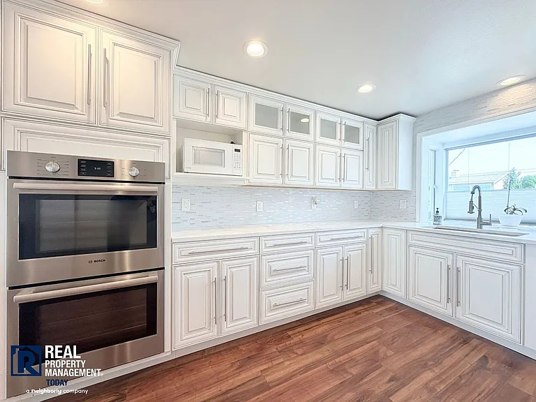 1726 N Jackson Ave — Photo 7