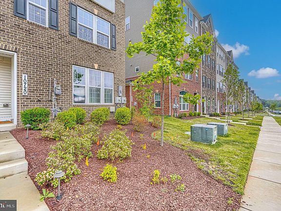 4th image of 10720 Presidential Pkwy #Pg4d6n