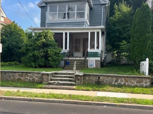 30 Summer Street, Meriden, CT 06451