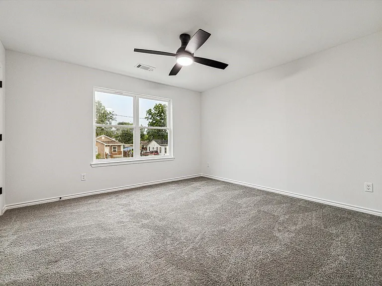 978 Marjorie St #1 — Photo 6