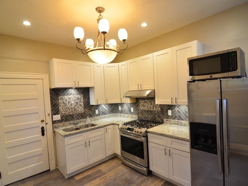 1st image of 1116 N Emerson St #1C