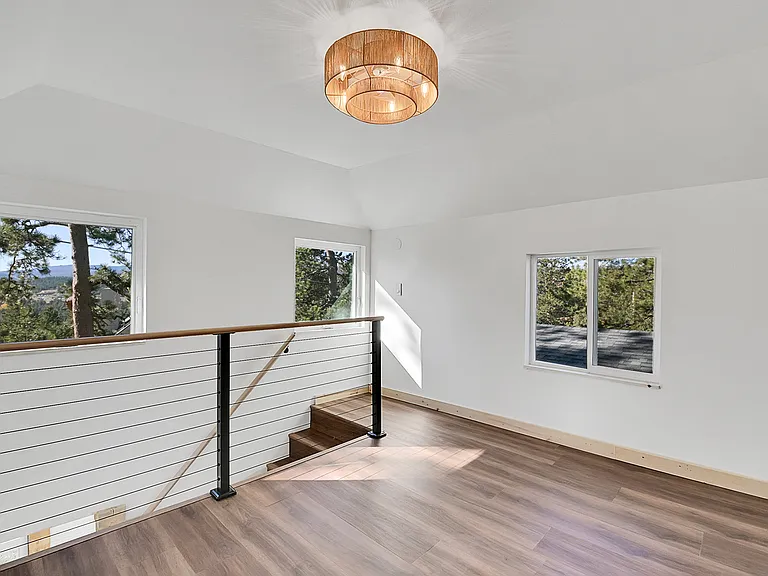 30152 Hilltop Dr — Photo 21