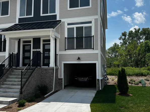 2787 Bristol Ridge Dr #17, Ann Arbor, MI 48105