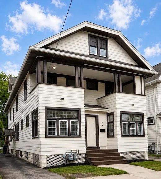 1786 Clifford Ave — Photo 1