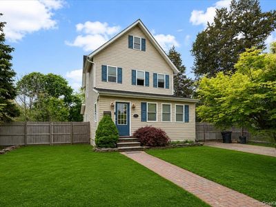 56 Sycamore Street, Patchogue, NY, 11772