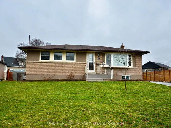 37 Coronation Blvd, Saint Catharines, ON L2S 2V2