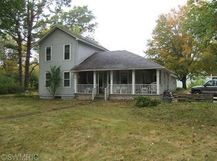 9903 Walsh Rd, Montague, MI 49437