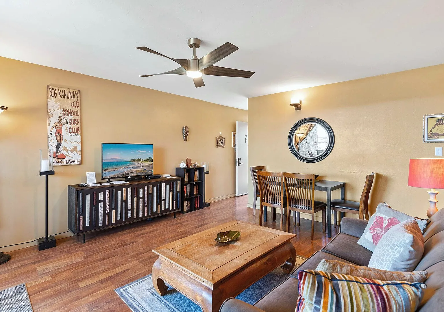 Third-Floor South Kihei Condo with King Bed, Lanai, Pool, AC and Beach — Photo 2