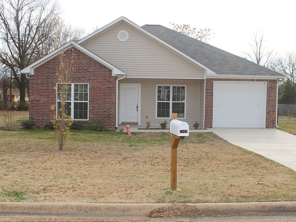 1st image of 2307 W 15th St