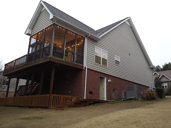 2nd image of 1809 Woodland Pointe Dr