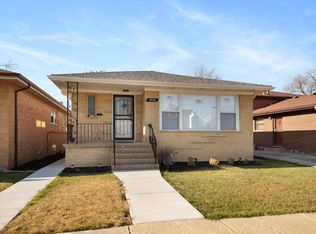 9526 S Loomis St, Chicago, IL 60643