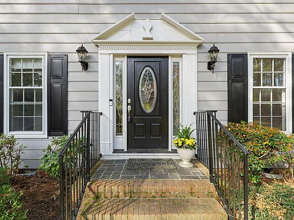 2nd image of 6115 Winthrop Dr