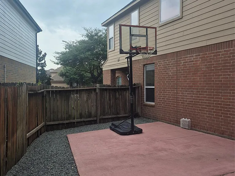 22626 Goss Spring Ct — Photo 31