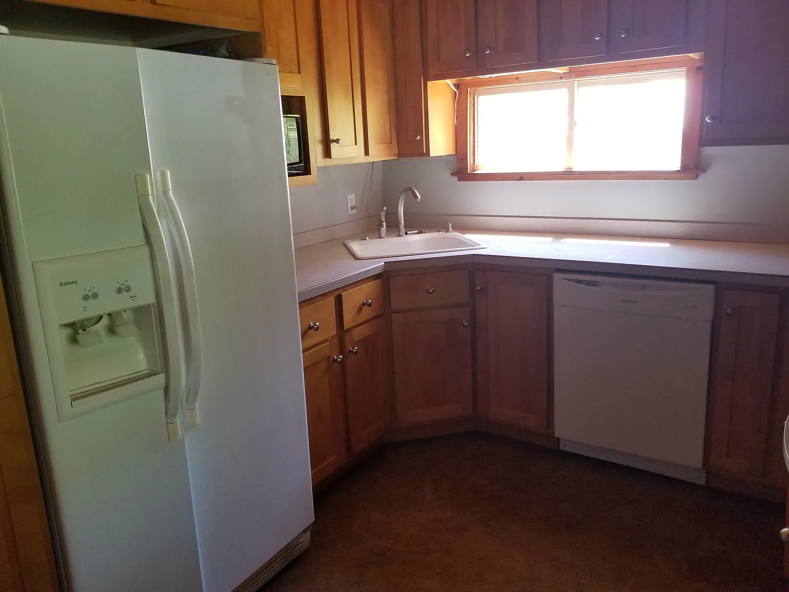 1 bed, 1400 sqft, $2,100 — Photo 3