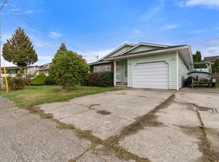 9520 Carroll St, Chilliwack, BC V2P 7G4