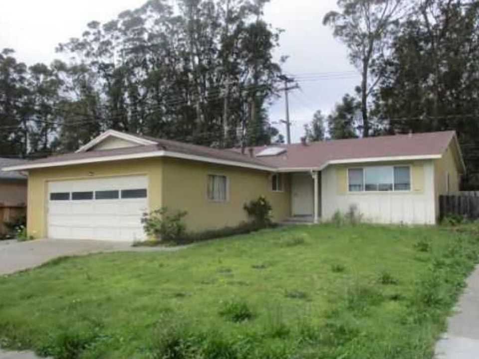 1st image of 2580 Evergreen Dr