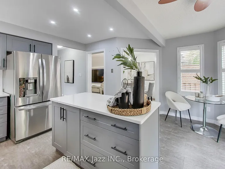 9 Maconnachie Pl — Photo 9