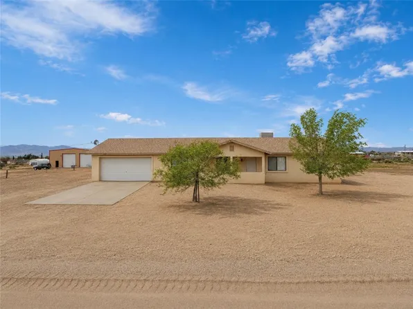 3369 N Houck Road, Golden Valley, AZ 86413