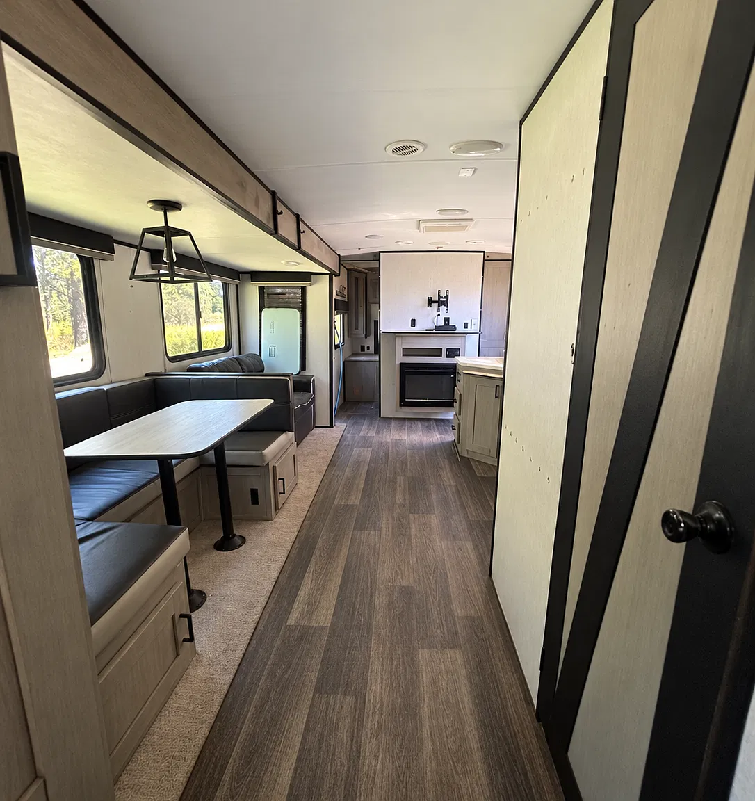 2 bed, $800 — Photo 3