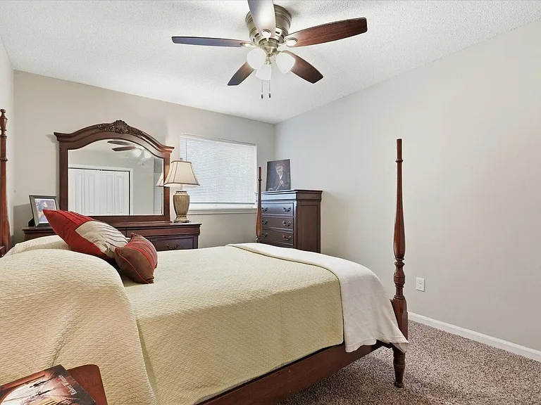1802-1804 Juniper Dr — Photo 16
