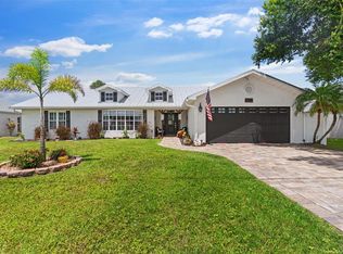 425 Corrientes Cir, Punta Gorda, FL 33983