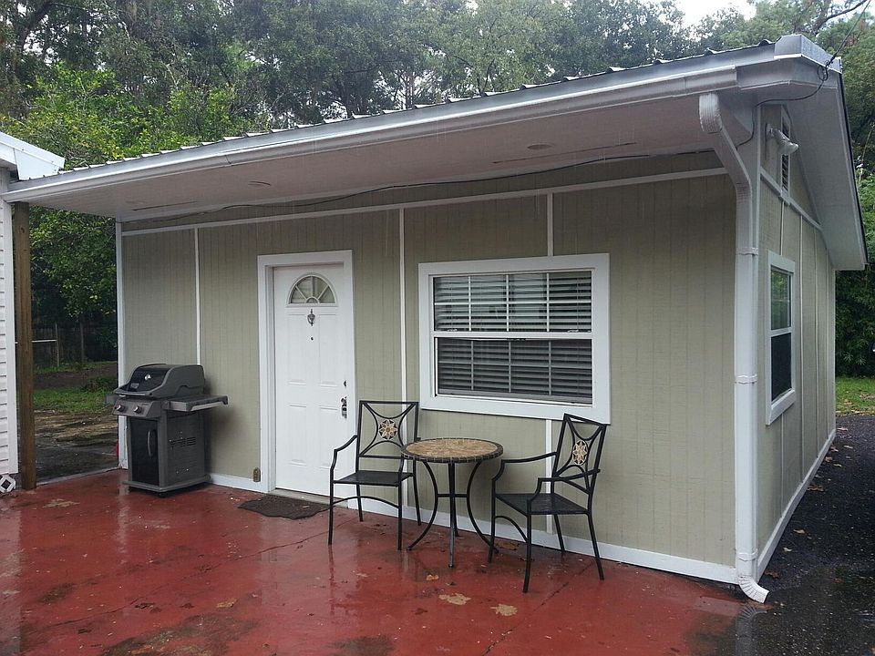 1st image of 1502 Walker Ln #1