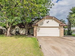 6805 Red Fox Trl, Fort Worth, TX 76137