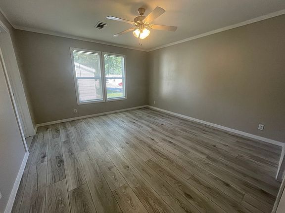5th image of 600 Hutson Ln