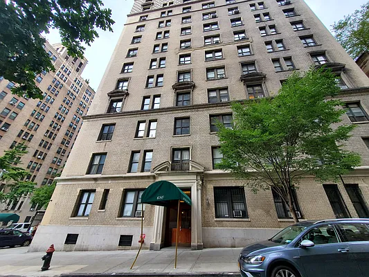 Rented by Rachel Realty | media 25