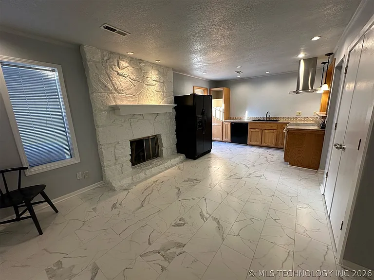 4608 S Granite Ave #C1 — Photo 8