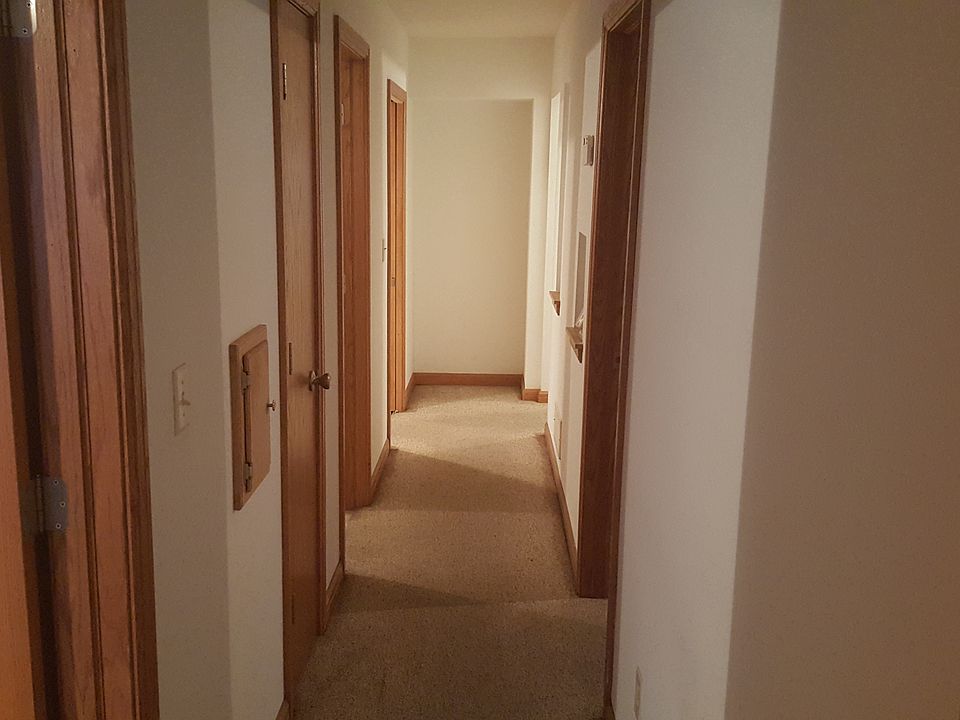 2nd image of 3272 N 48th St