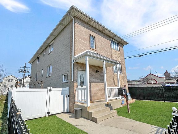 4th image of 4812 W 23rd Pl