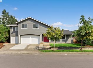 487 72nd St, Springfield, OR 97478