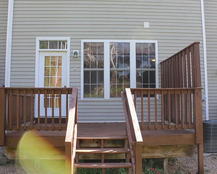 2948 Crystal Spring Ln — Photo 2