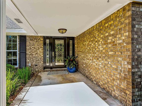3rd image of 4549 Mentoria Ct