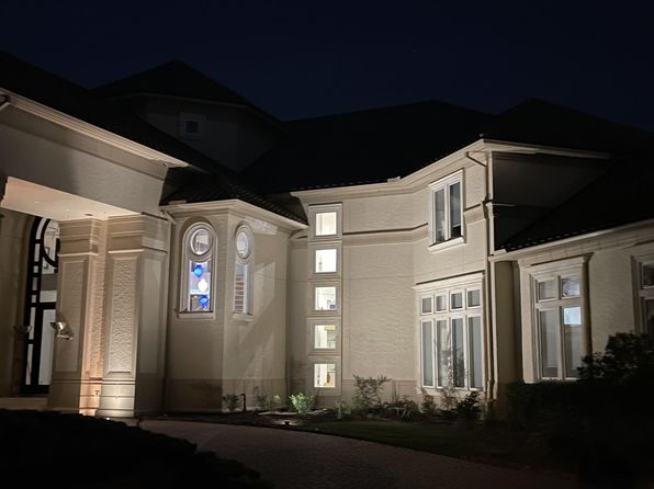 21 Grand Mnr, Sugar Land, TX 77479