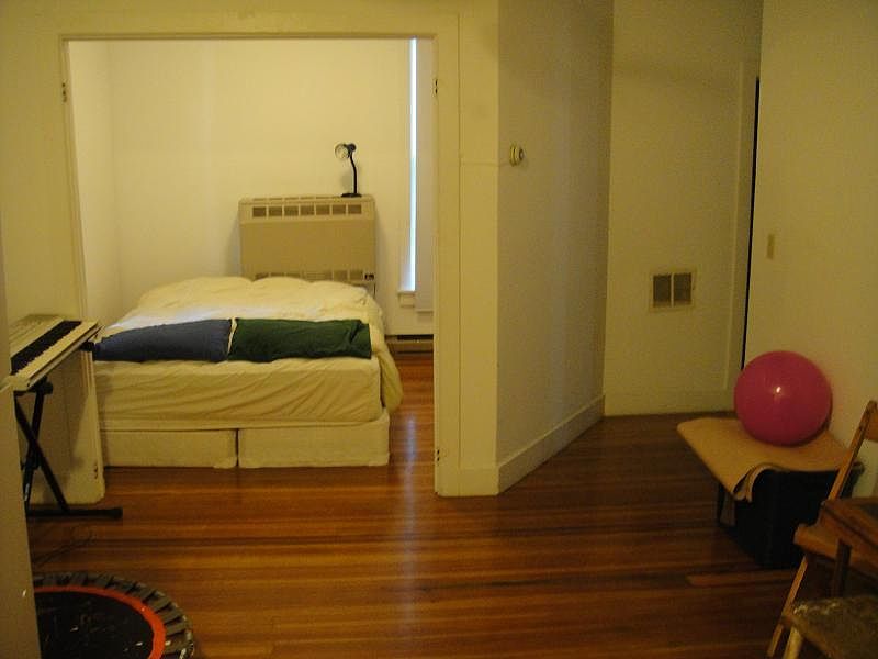 1st image of 6 Franklin Sq #1