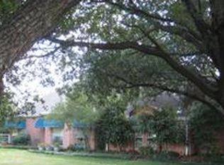 1914 Woody Rd, Dallas, TX 75253