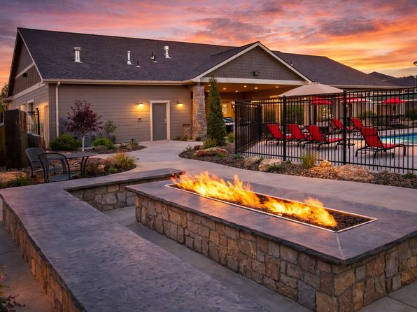 21900 E Country Vista Dr Unit L205