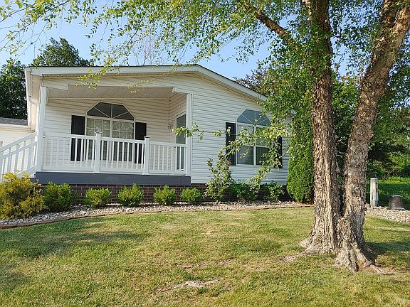 BEAUTIFULLY LANDSCAPED HOME