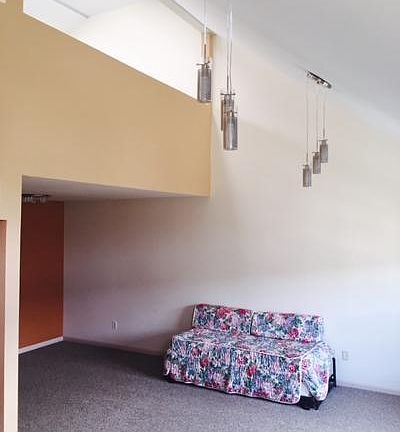 5th image of 47 Jennifer Pl #B
